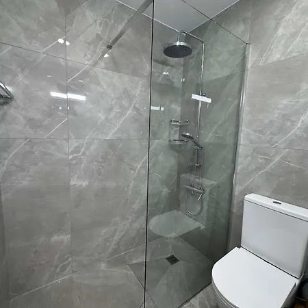 בית נופש Kato Maisonette 400m From The פאפוס
